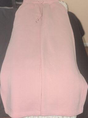 Abercrombie & Fitch High Rise Wide Leg Sunday Sweatpant